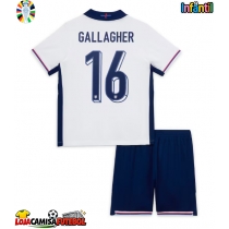 Camisa de Futebol Inglaterra Conor Gallagher #16 Equipamento Principal Infantil Europeu 2024 Manga Curta (+ Calças curtas)